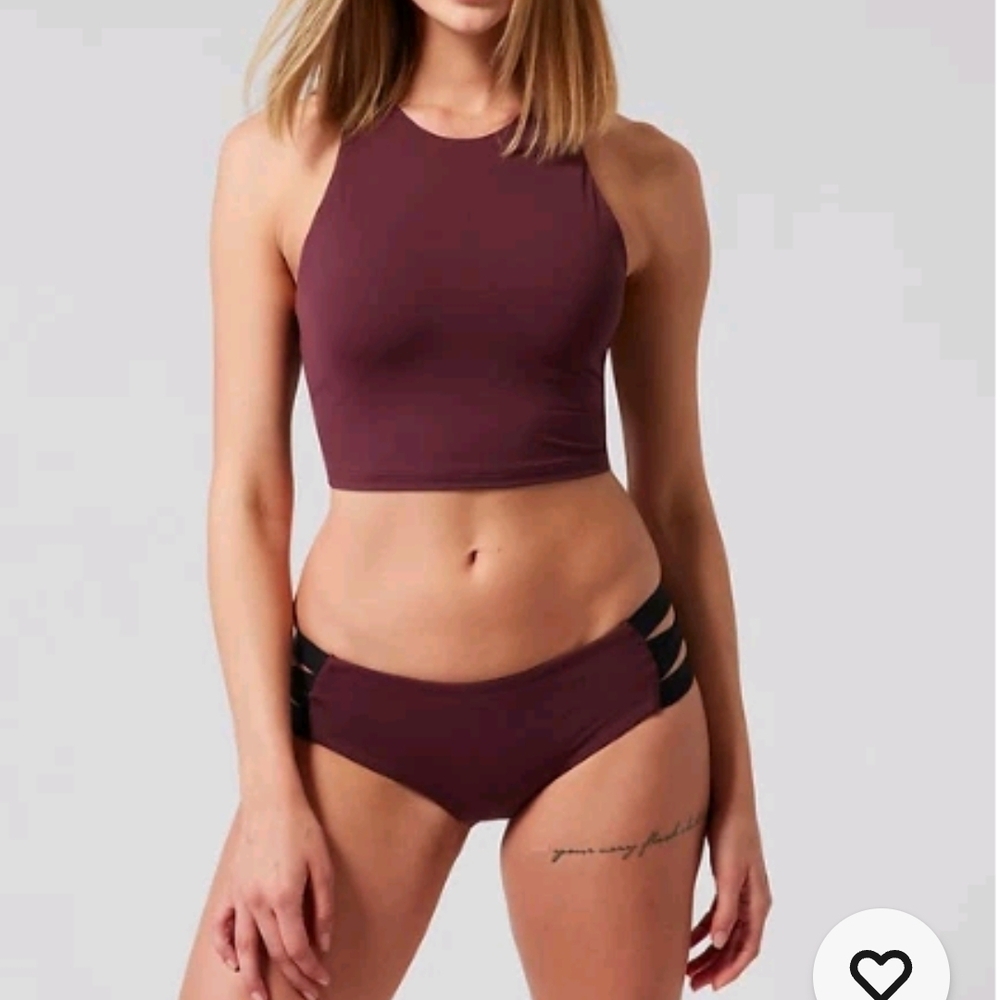 Athleta Conscious Crop Women's Burgundy Halter Bralette XXS